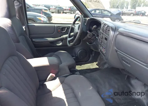 2003 Chevrolet S-10 из США, поврежденный, VIN 1GCCS14H738190589